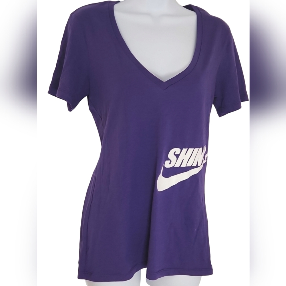 Firefly Nostalgia Shiny Purple Vneck Tshirt Large NWOT #057